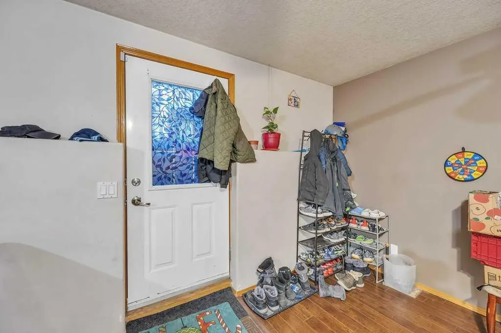 107 Taracove Landing NE Calgary AB T3J 4S7