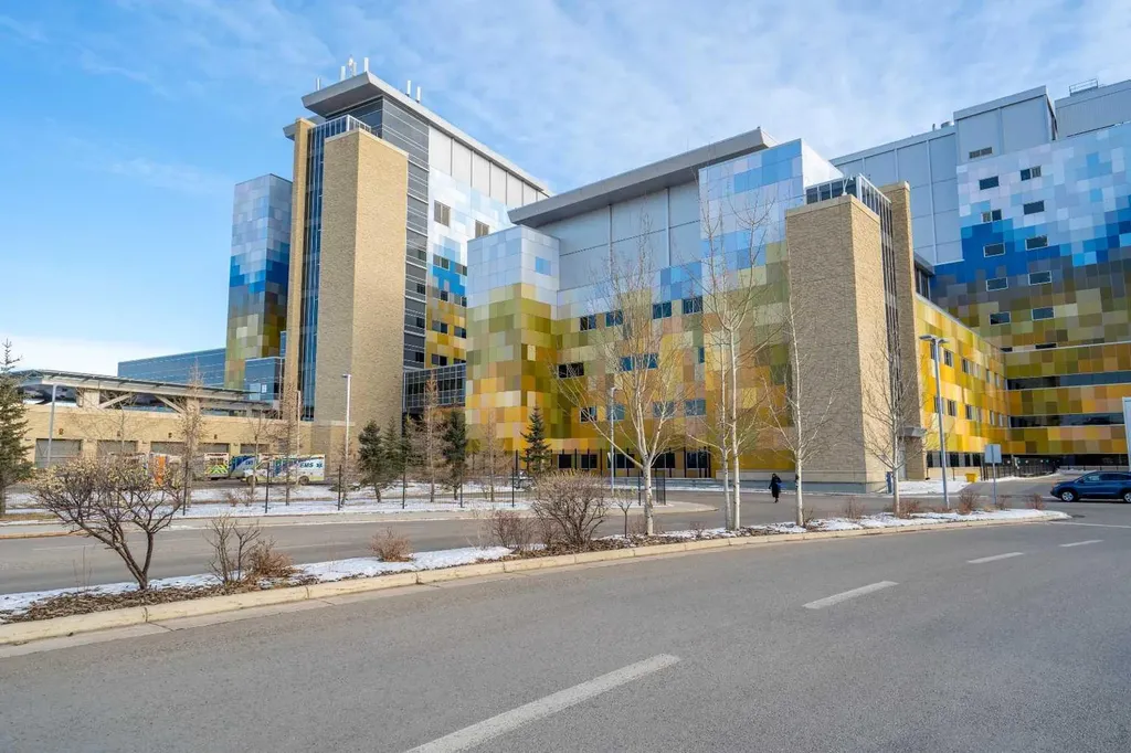 19621 40 Street SE Calgary AB T3M 3B2