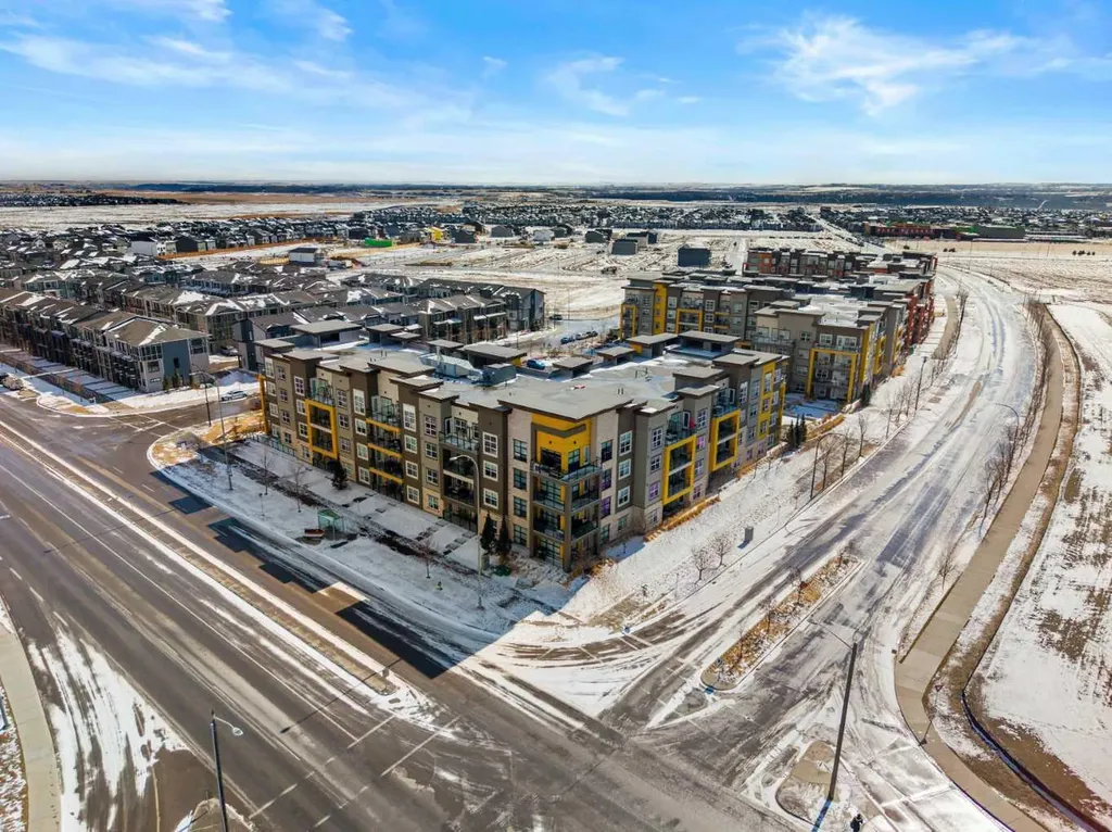 19621 40 Street SE Calgary AB T3M 3B2