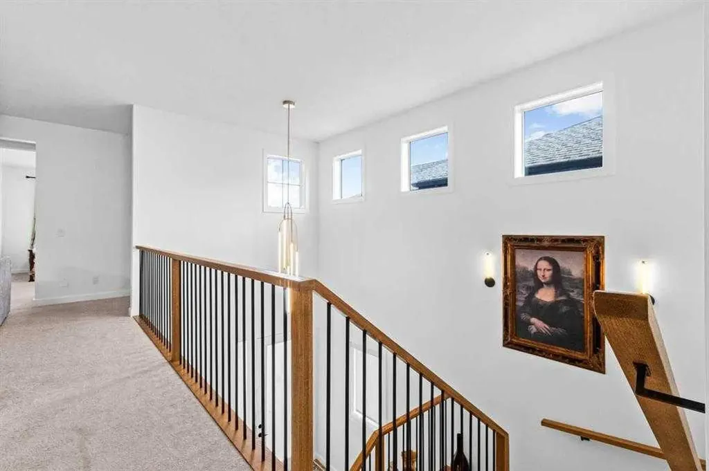 44 Ranchers Way Okotoks AB T1S4C8