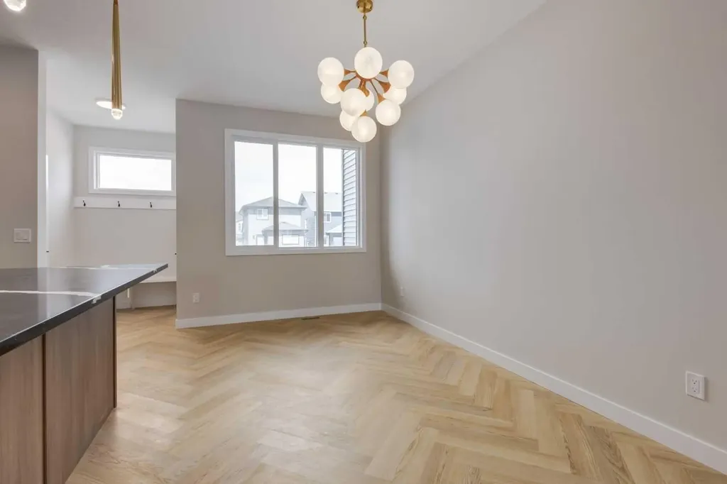7110 Rangeview Avenue SE Calgary AB T3S 0S7