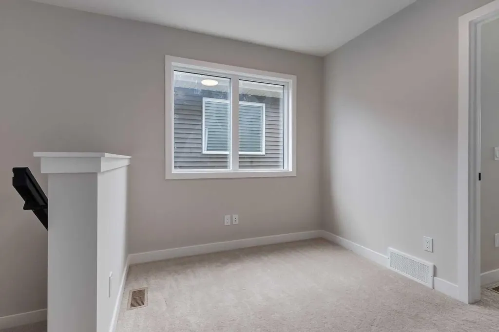 7110 Rangeview Avenue SE Calgary AB T3S 0S7
