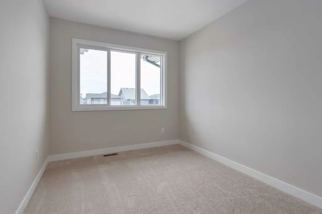 7110 Rangeview Avenue SE Calgary AB T3S 0S7