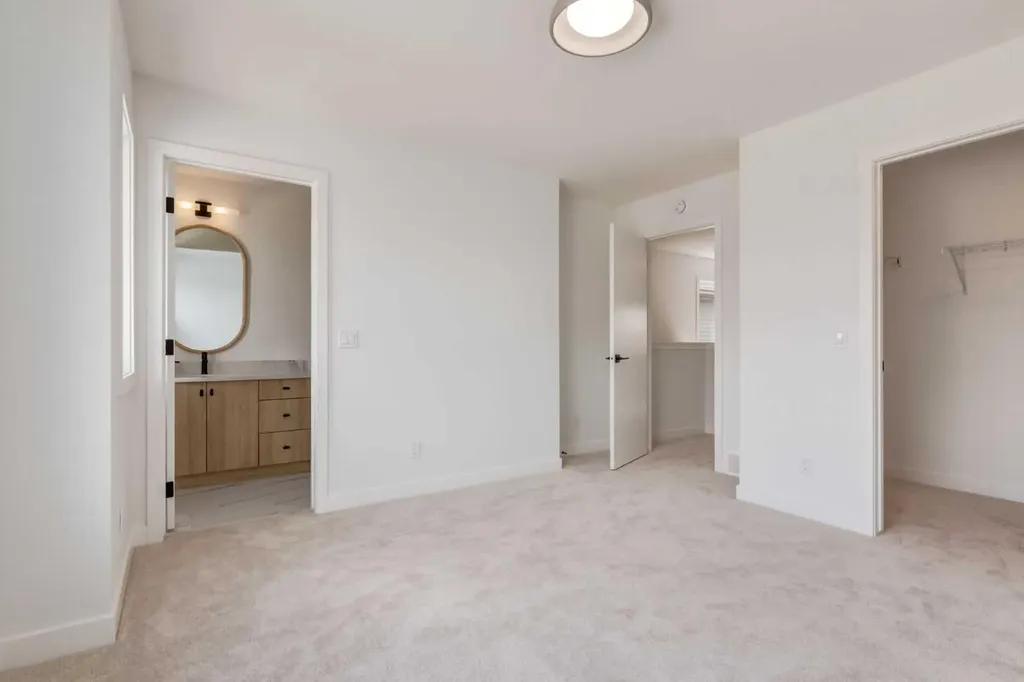 343 Heartwood Grove SE Calgary AB T3S 0S6