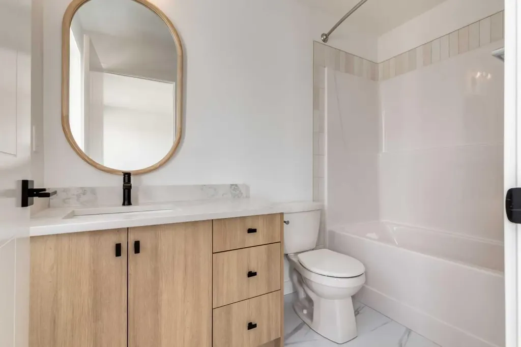 343 Heartwood Grove SE Calgary AB T3S 0S6