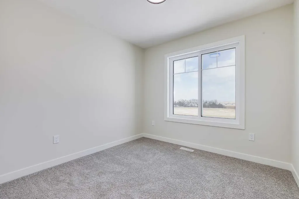 1989 Mccaskill Drive Crossfield AB T0M 0S0