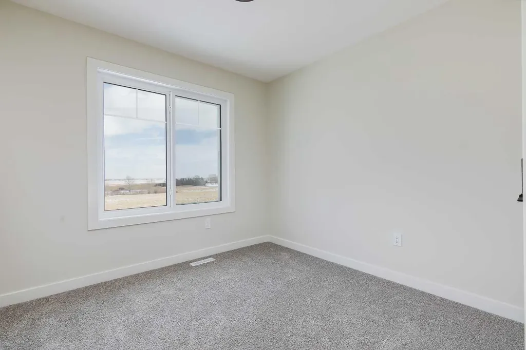 1989 Mccaskill Drive Crossfield AB T0M 0S0
