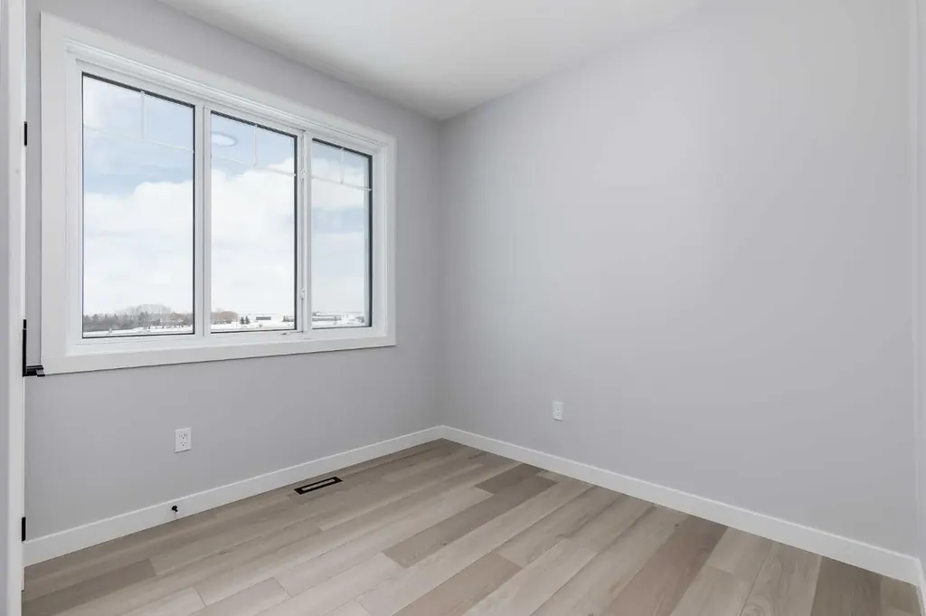 1955 Mccaskill Drive Crossfield AB T0M 0S0