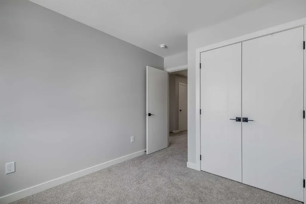 1955 Mccaskill Drive Crossfield AB T0M 0S0