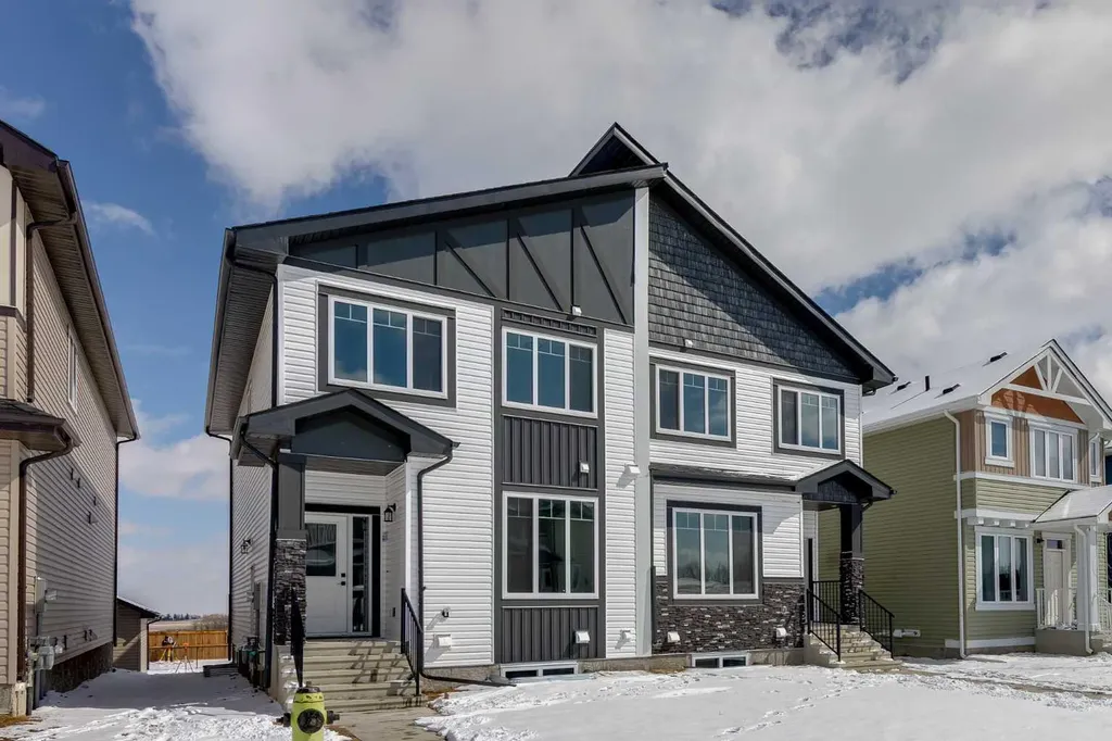 1955 Mccaskill Drive Crossfield AB T0M 0S0