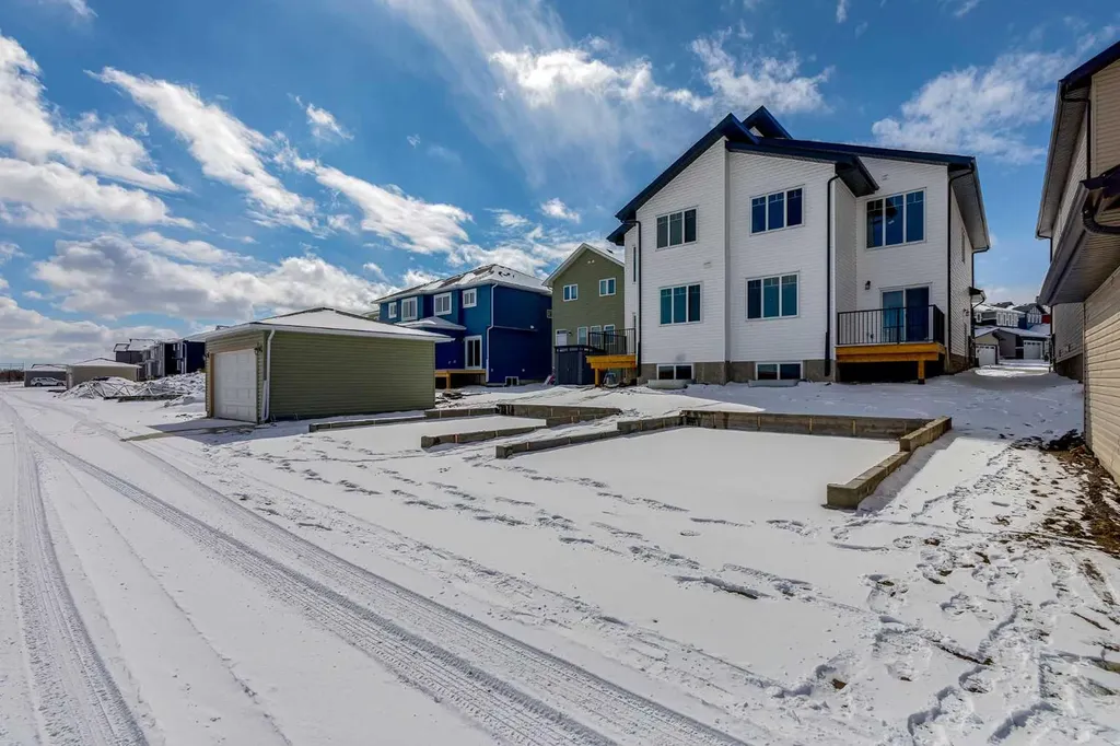 1955 Mccaskill Drive Crossfield AB T0M 0S0