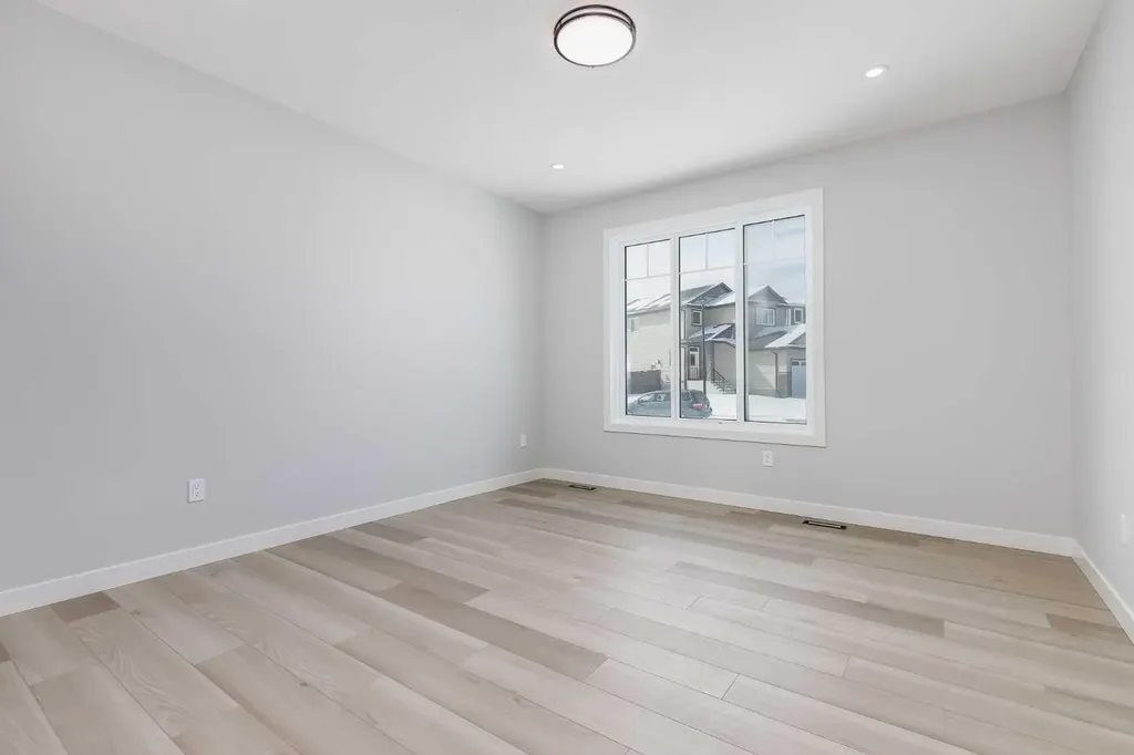 1955 Mccaskill Drive Crossfield AB T0M 0S0
