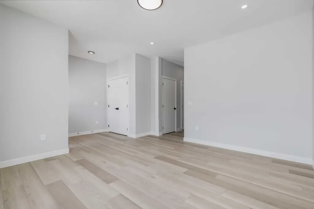 1955 Mccaskill Drive Crossfield AB T0M 0S0
