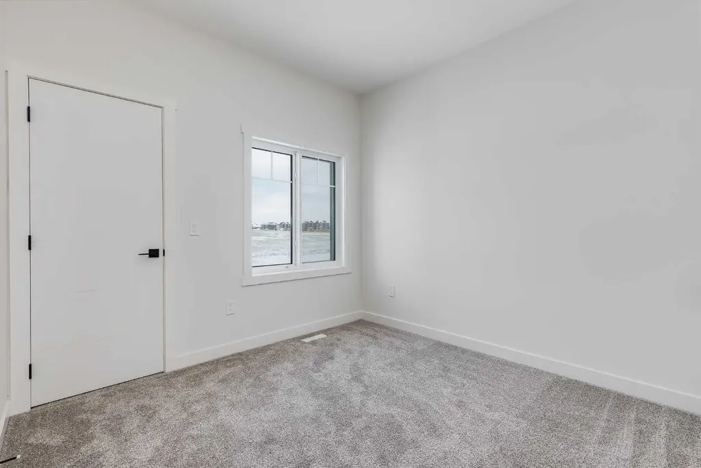1917 Mccaskill Drive Crossfield AB T0M 0S0