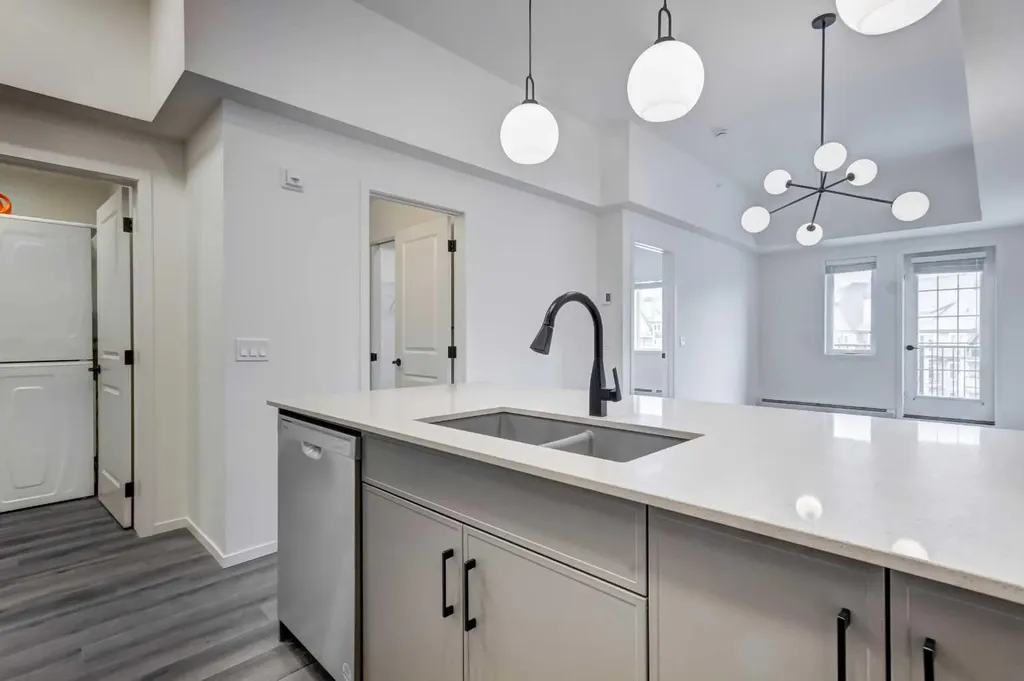140 Mahogany Street Calgary AB T3M 4E1