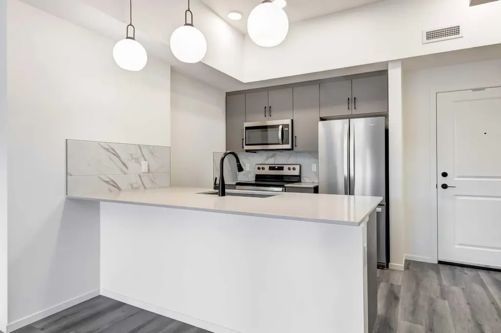 140 Mahogany Street Calgary AB T3M 4E1