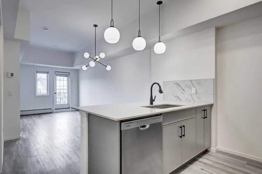 140 Mahogany Street Calgary AB T3M 4E1