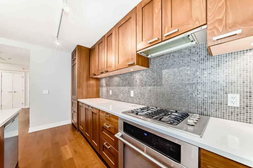 222 Riverfront Avenue SW Calgary AB T2P 0X2