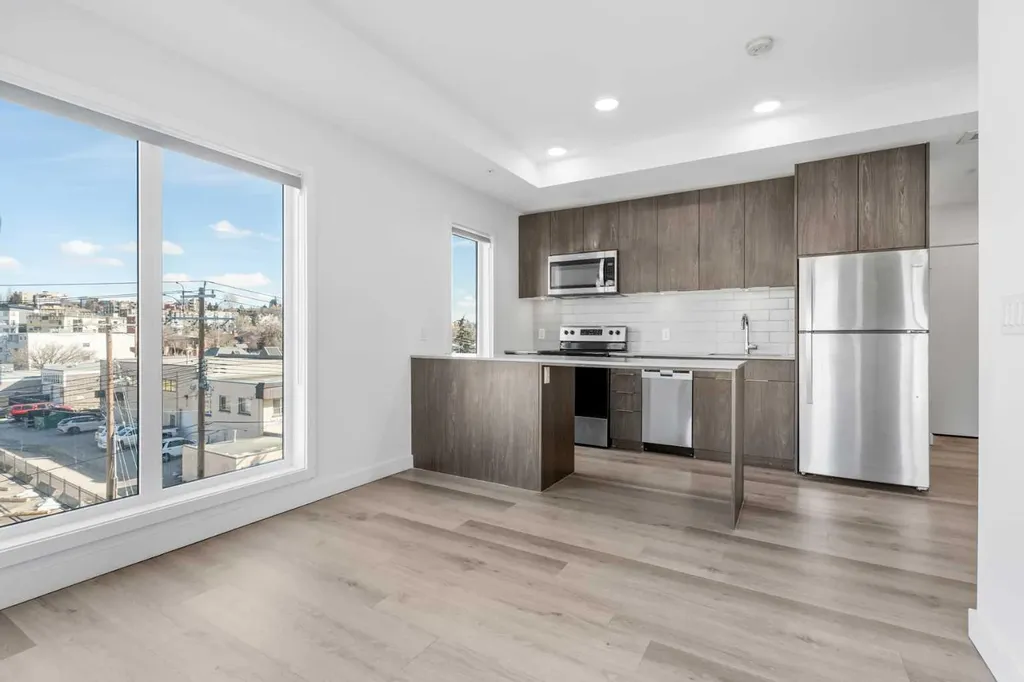 455 1 Avenue NE Calgary AB T2E 0B3