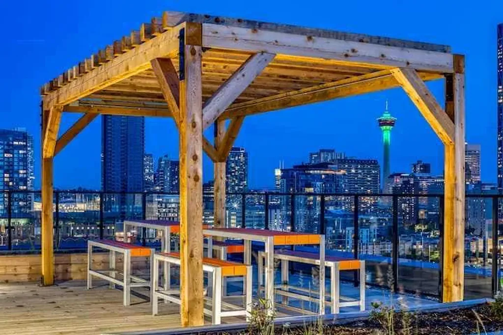 455 1 Avenue NE Calgary AB T2E 0B3