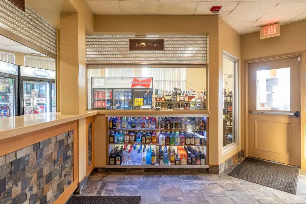 4820 50 Avenue Lloydminster AB T9V 0W5
