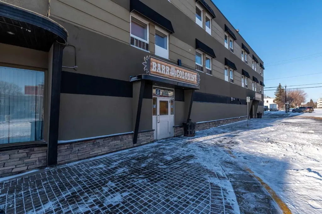 4820 50 Avenue Lloydminster AB T9V 0W5