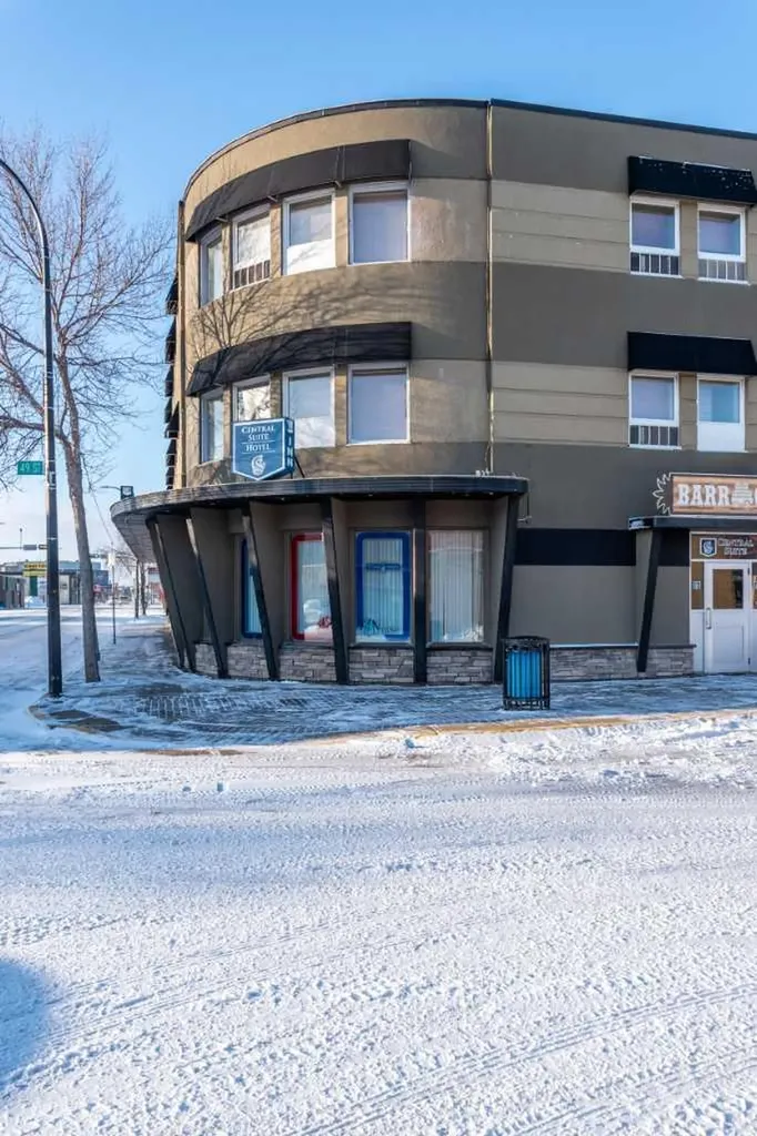4820 50 Avenue Lloydminster AB T9V 0W5