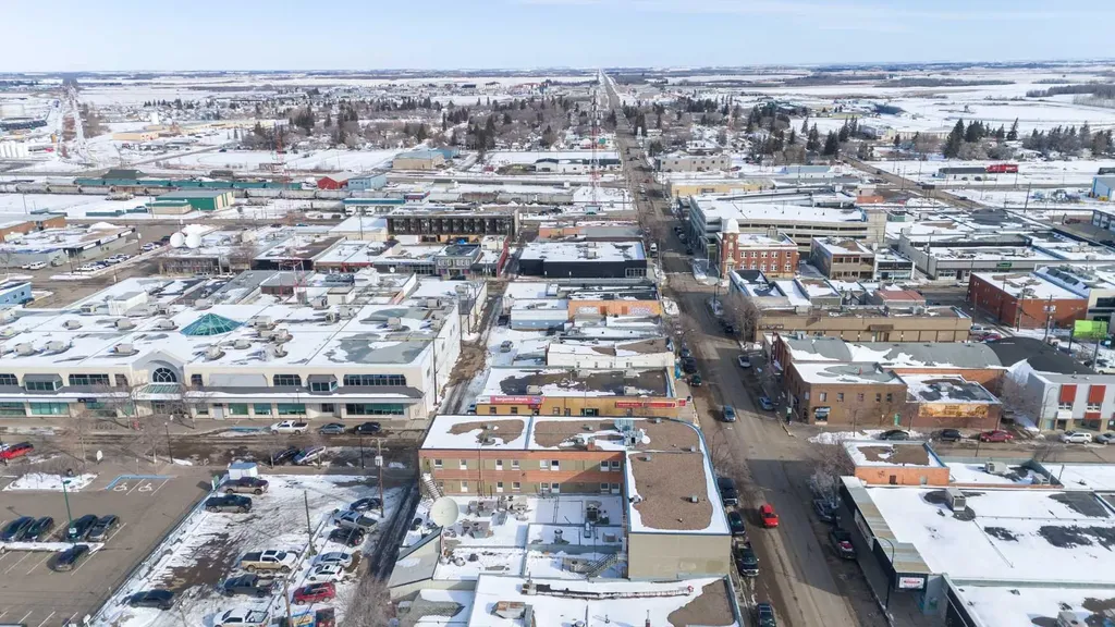 4820 50 Avenue Lloydminster AB T9V 0W5