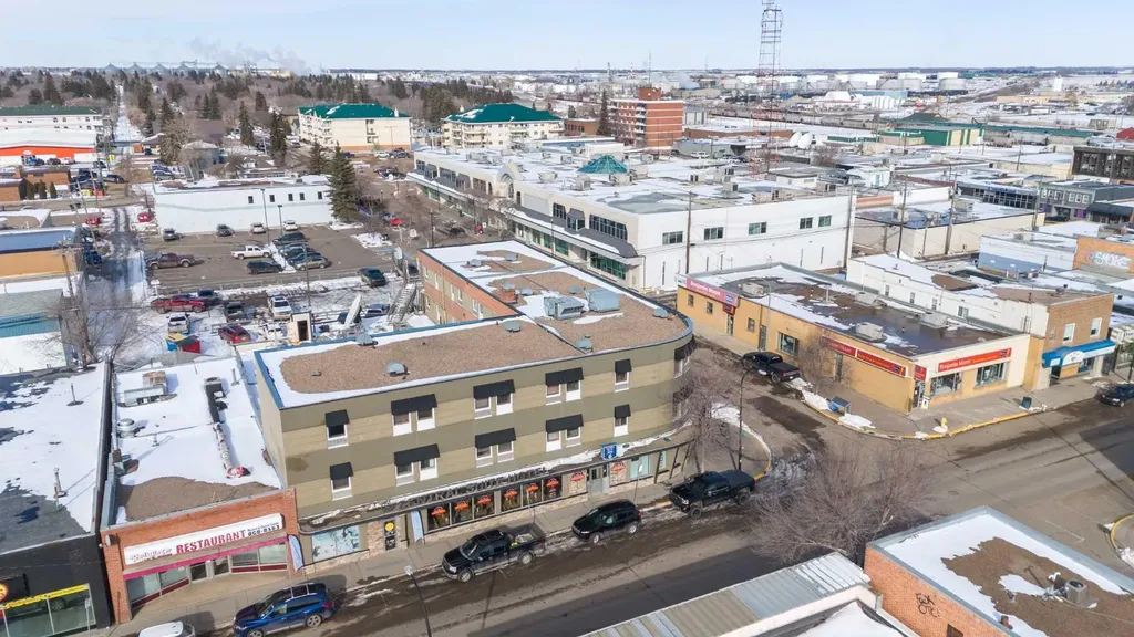 4820 50 Avenue Lloydminster AB T9V 0W5