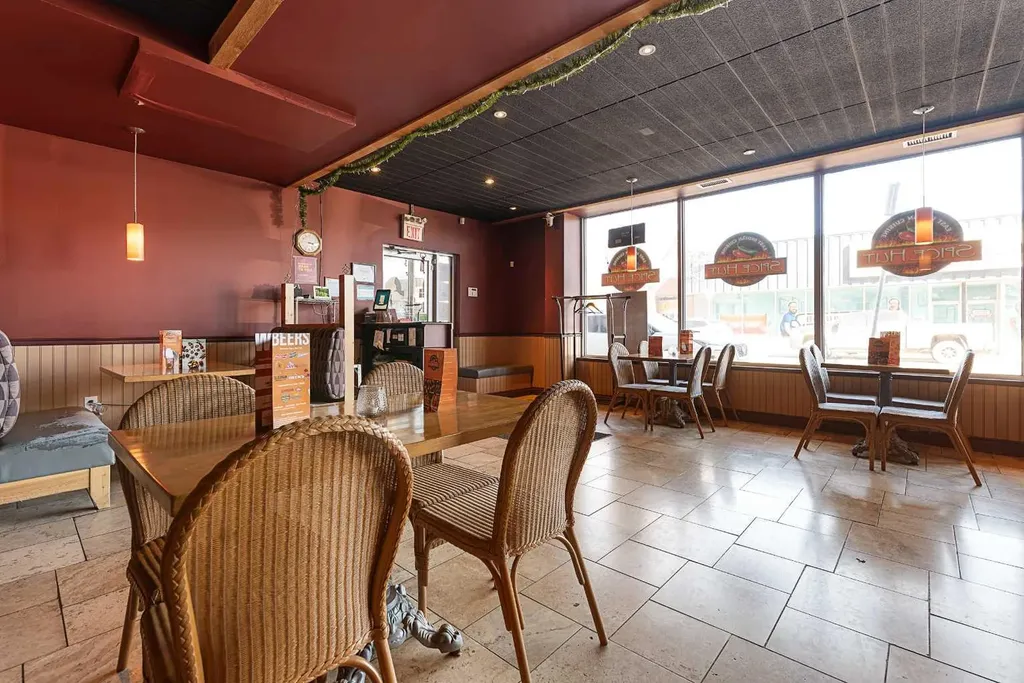 4820 50 Avenue Lloydminster AB T9V 0W5