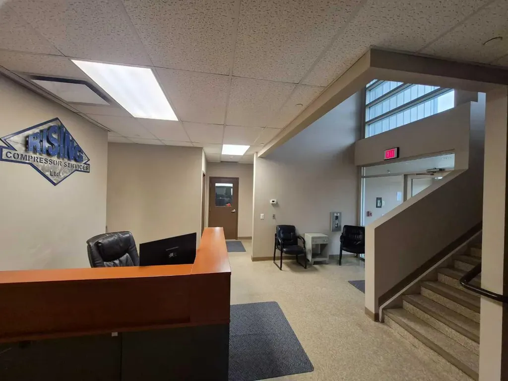 5815 49 Avenue Olds AB T4H1G5