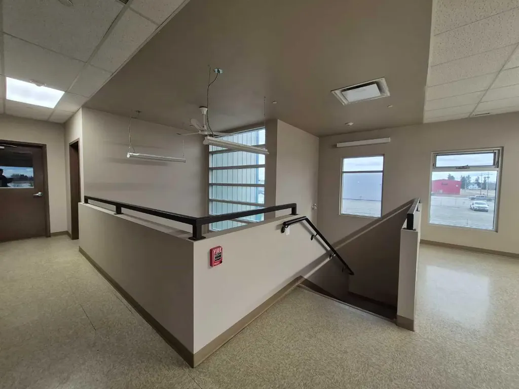 5815 49 Avenue Olds AB T4H1G5