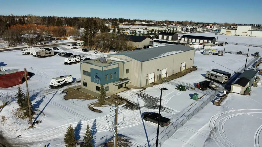 5815 49 Avenue Olds AB T4H1G5