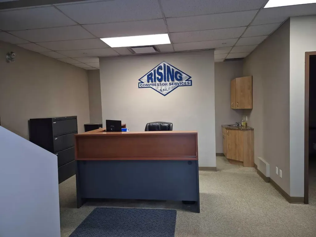 5815 49 Avenue Olds AB T4H1G5