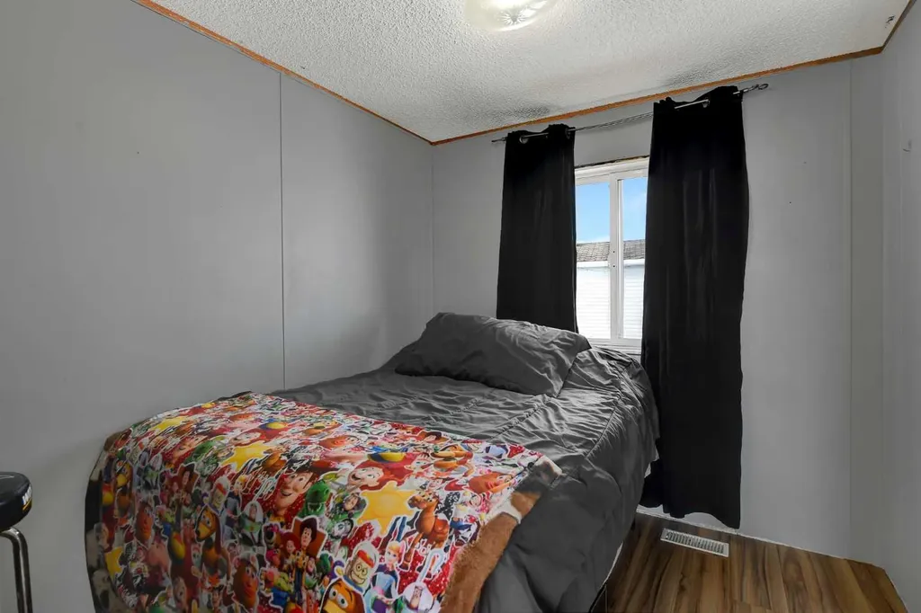 10615 88 Street Grande Prairie AB T8X 1P5