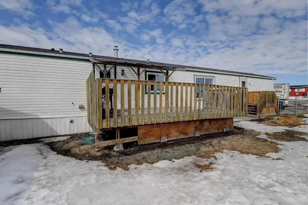 10615 88 Street Grande Prairie AB T8X 1P5