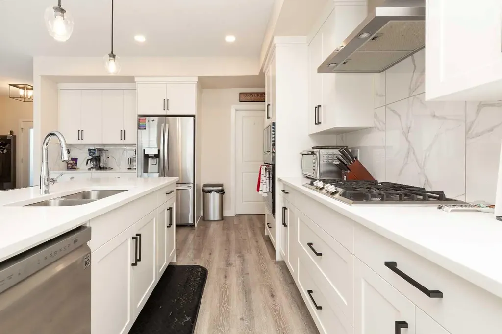 1009 Atlantic Lookout W Lethbridge AB T1J 5S9