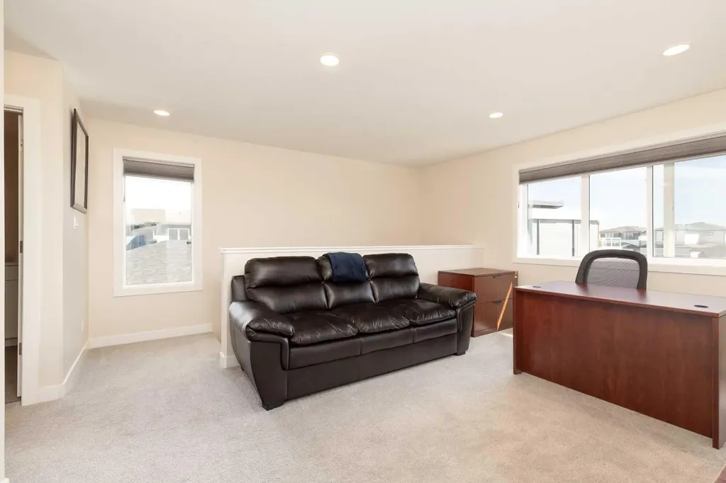 1009 Atlantic Lookout W Lethbridge AB T1J 5S9