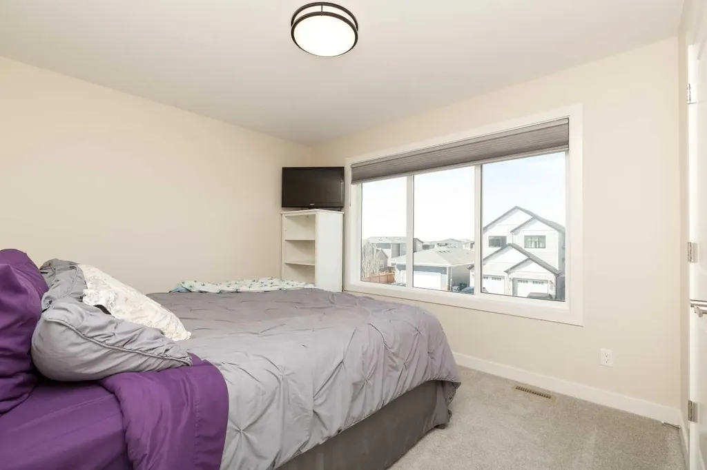 1009 Atlantic Lookout W Lethbridge AB T1J 5S9