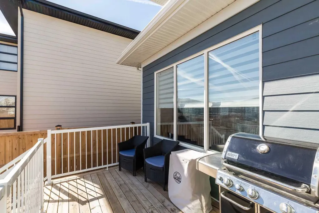 1009 Atlantic Lookout W Lethbridge AB T1J 5S9