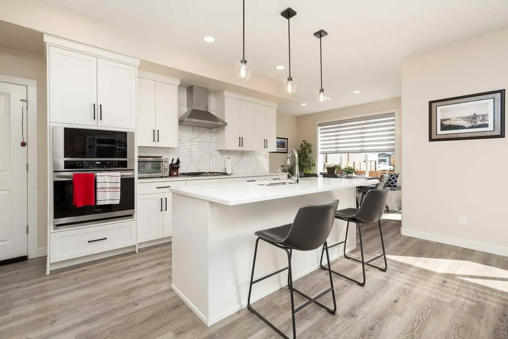 1009 Atlantic Lookout W Lethbridge AB T1J 5S9