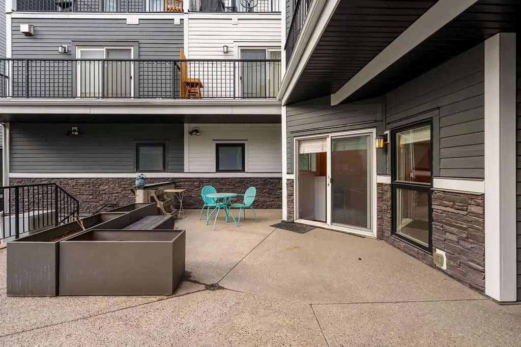 1503 5 Street SW Calgary AB T2R 1P2