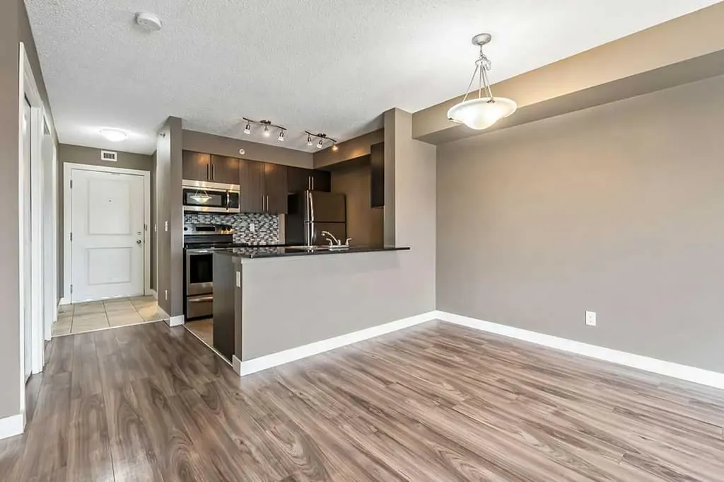 403 Mackenzie Way SW Airdrie AB T4B 3V7
