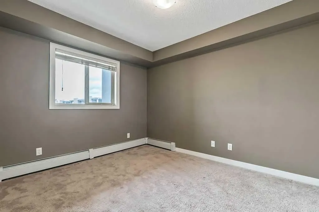403 Mackenzie Way SW Airdrie AB T4B 3V7