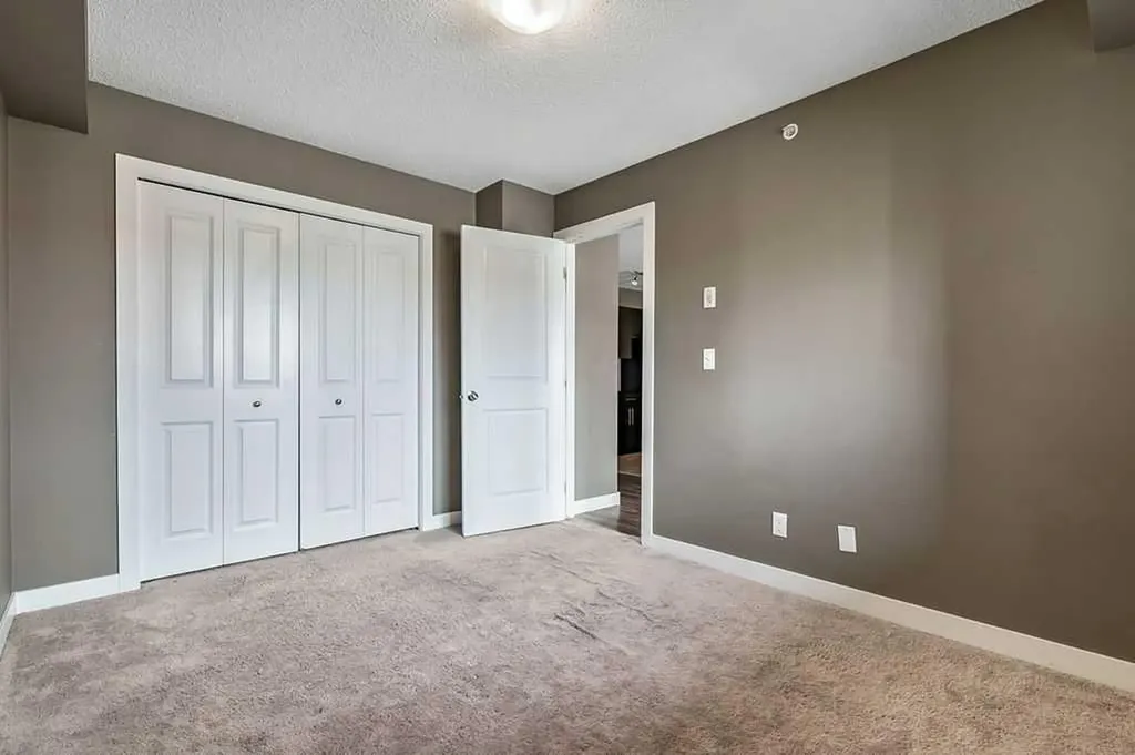 403 Mackenzie Way SW Airdrie AB T4B 3V7