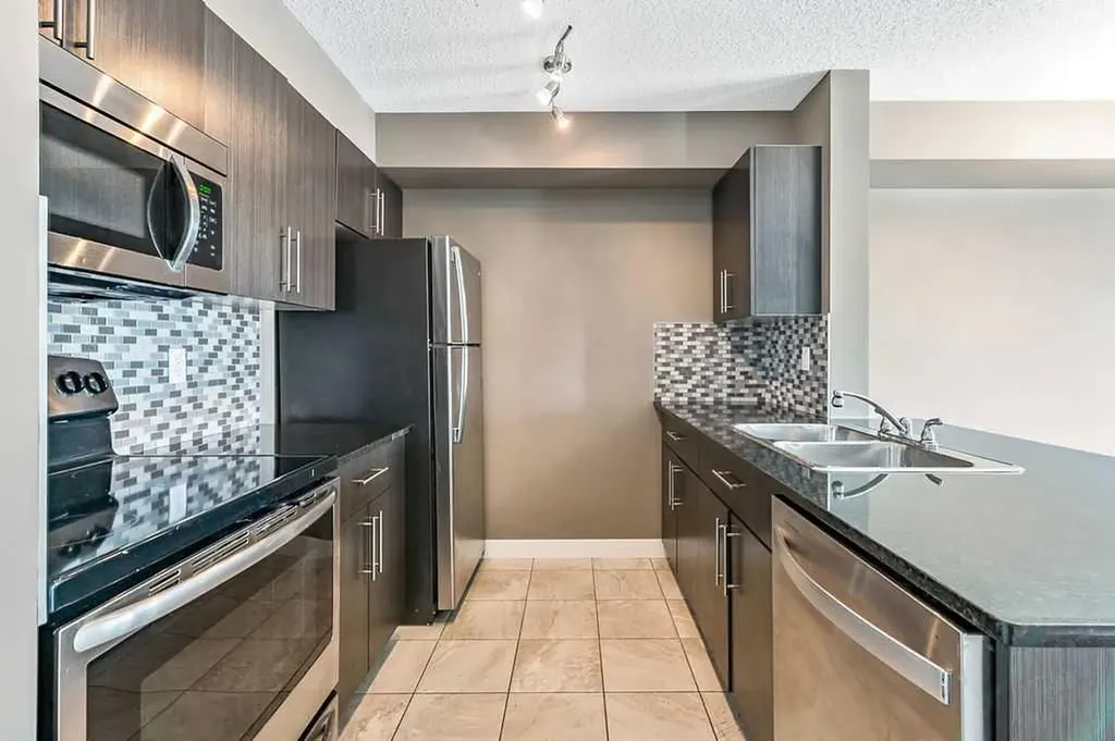 403 Mackenzie Way SW Airdrie AB T4B 3V7