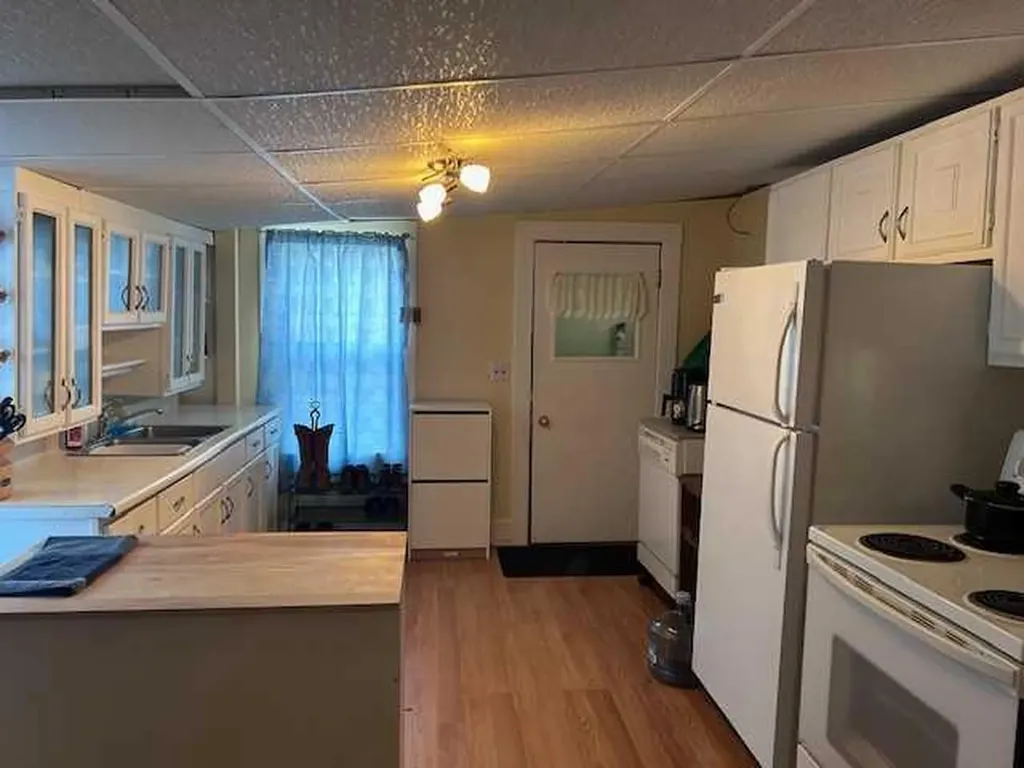 108 1 Avenue E Hanna AB T0J 1P0