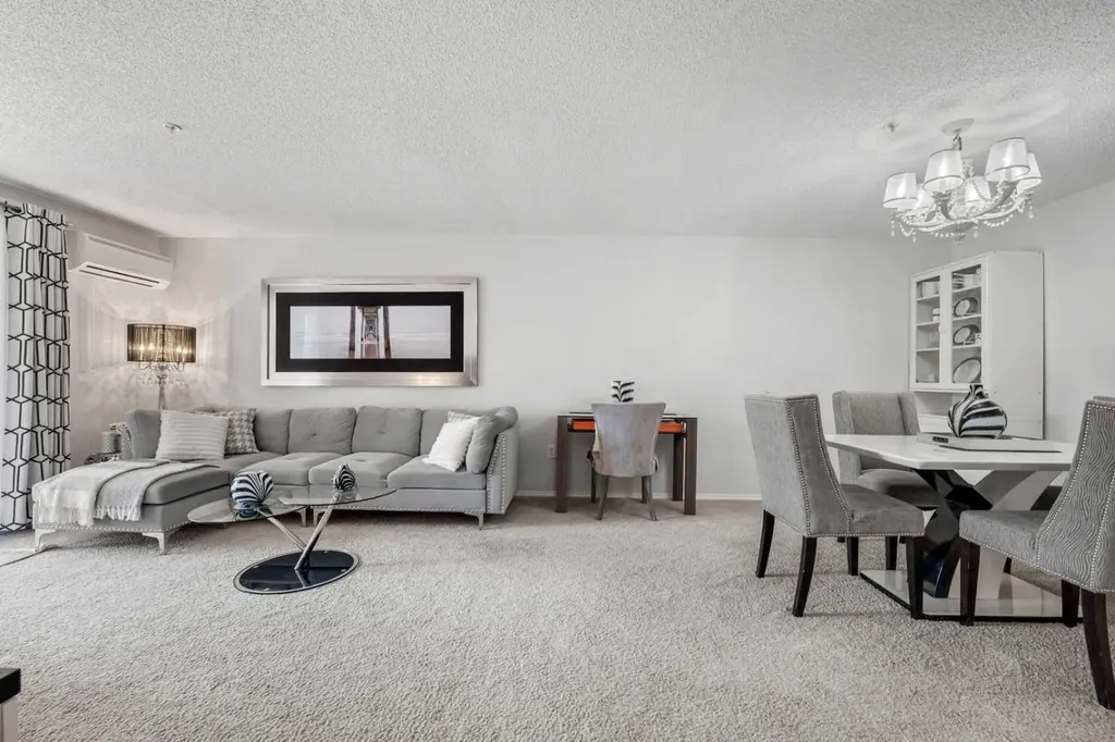 1208 Millrise Point SW Calgary AB T2Y 3W4