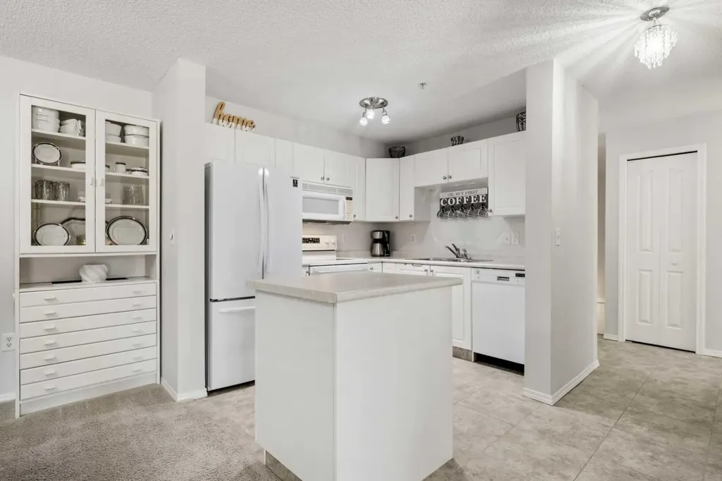 1208 Millrise Point SW Calgary AB T2Y 3W4