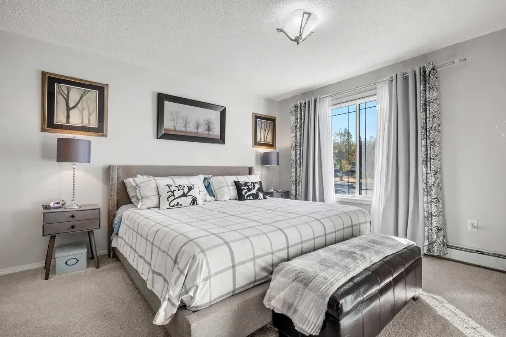 1208 Millrise Point SW Calgary AB T2Y 3W4